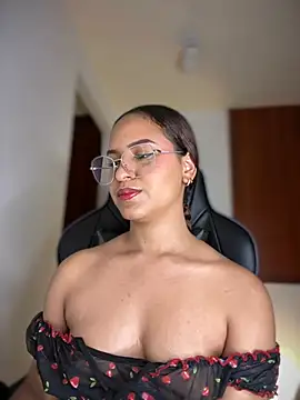 gretta kler1 online show from 02/09/25, 03:53