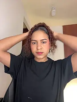 gretta kler1 online show from 02/12/25, 01:27