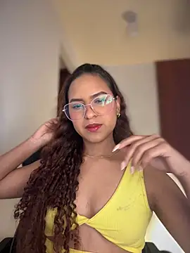 gretta kler1 online show from 02/12/25, 08:18