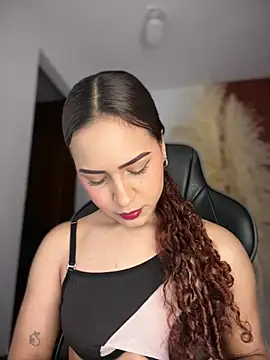 gretta kler1 online show from 02/10/26, 09:08