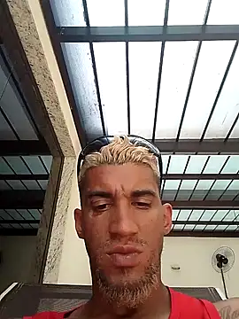 Snapshot of fieltoprj1 chatting on 01/01/25, 01:16 fieltoprj1 online show from 01/01/25, 01:16