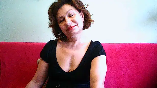 Snapshot of Mat_Elenore chatting on 05/22/26, 05:58 Mat Elenore online show from 05/22/26, 05:58