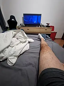 crissbadboy online show from 10/19/25, 02:07