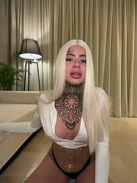 Snapshot of bambixboo chatting on 01/31/26, 09:02 bambixboo online show from 01/31/26, 09:02