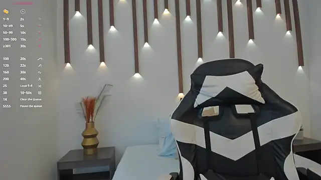 megan cooper28 online show from 11/01/25, 07:38