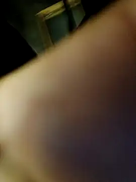 genesis moretz online show from 04/01/26, 05:30