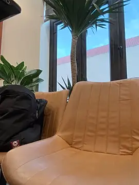 Chun Ae95 online show from 12/21/25, 12:29