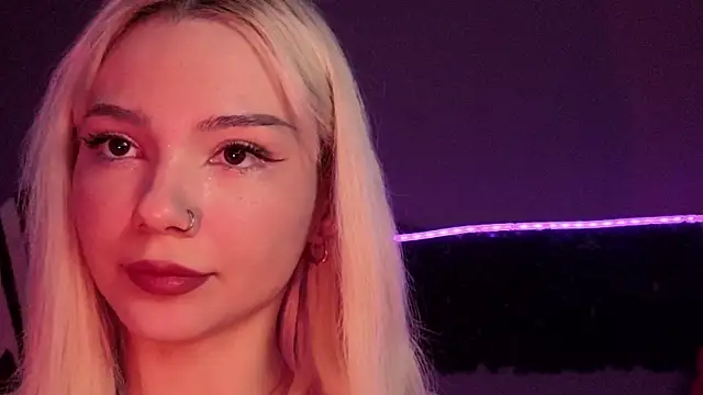 SandraBoyl online show from 11/21/25, 09:19