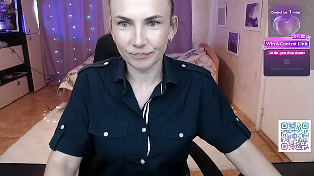 Snapshot of Daniela_Cooperr chatting on 06/02/26, 11:23 Daniela Cooperr online show from 06/02/26, 11:23