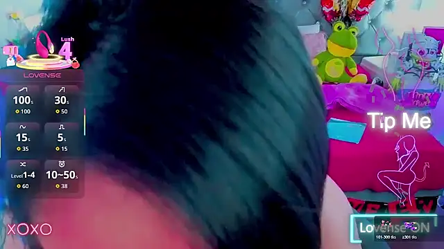 NatalieHarris online show from 10/18/25, 07:14