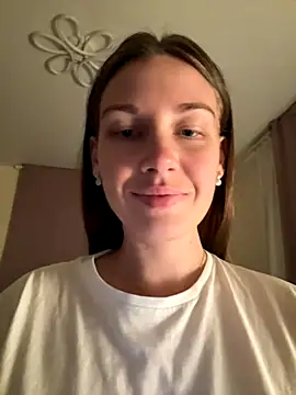 JasminJames online show from 10/14/25, 10:21