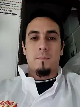 Snapshot of Rejy1992 chatting on 12/28/24, 09:51 Rejy1992 online show from 12/28/24, 09:51