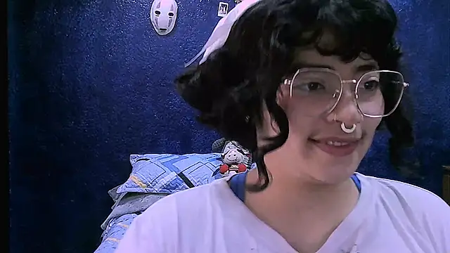 NinaYellow online show from 02/11/26, 12:43