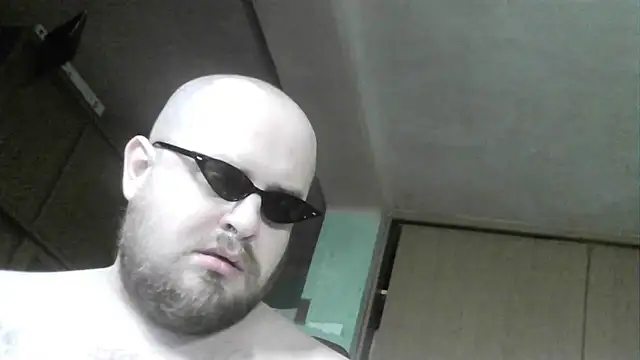 Snapshot of perversalus chatting on 12/08/24, 05:01 perversalus online show from 12/08/24, 05:01