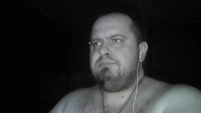 Snapshot of perversalus chatting on 02/22/25, 02:52 perversalus online show from 02/22/25, 02:52