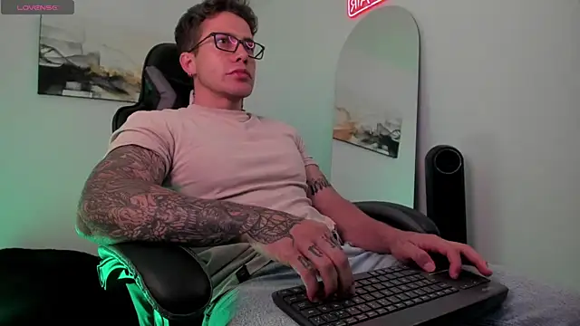 LucianSinclair online show from 01/24/25, 12:42