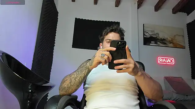 LucianSinclair online show from 11/13/25, 03:38