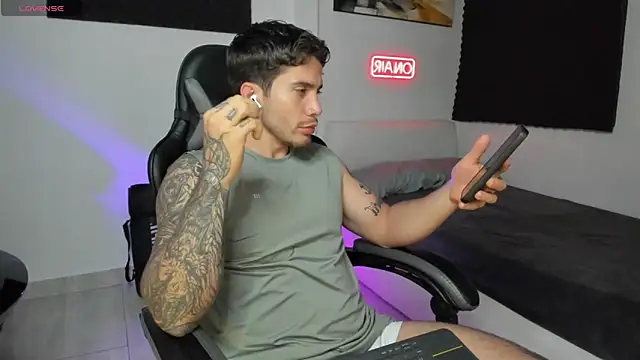 LucianSinclair online show from 11/15/25, 03:37