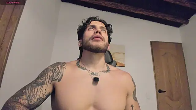 LucianSinclair online show from 06/20/26, 02:03