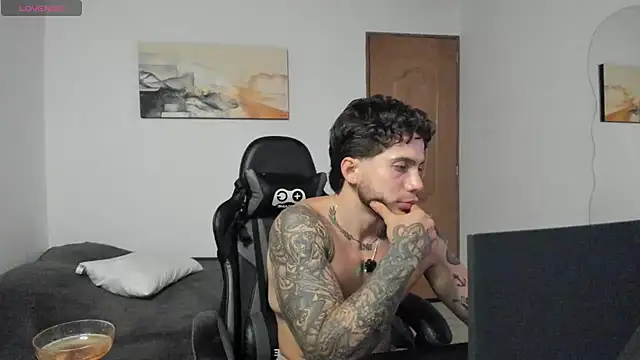 LucianSinclair online show from 08/02/26, 01:04