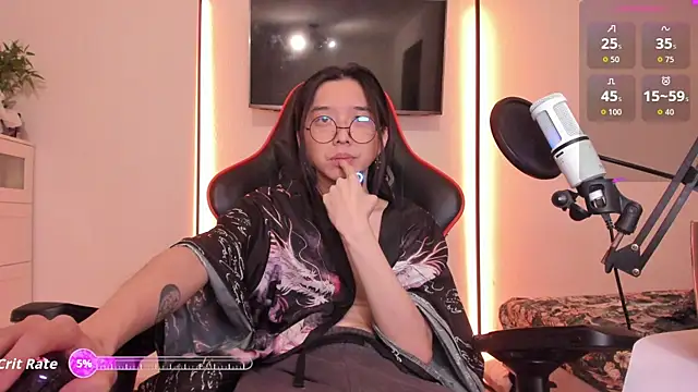 wexlee7 online show from 11/28/25, 11:07