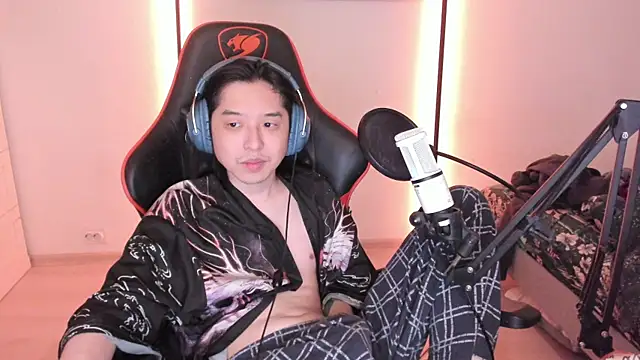 wexlee7 online show from 01/13/26, 11:21