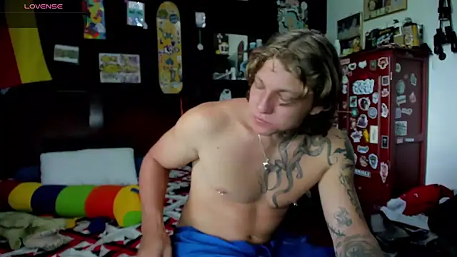 Tom Krakow online show from 11/01/25, 06:21