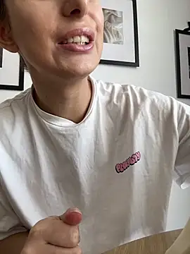 Hii Lolla online show from 01/18/26, 11:03