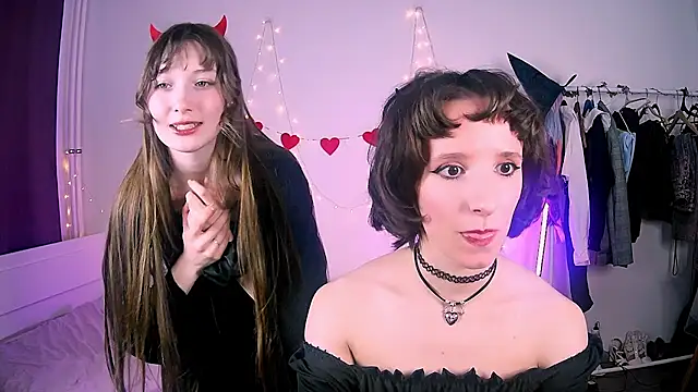 Violet Veliya online show from 03/22/26, 05:38