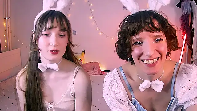 Violet Veliya online show from 04/12/26, 05:51