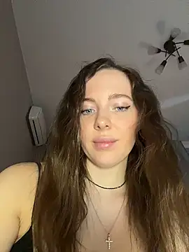 -SweetDi- online show from 02/18/26, 09:44