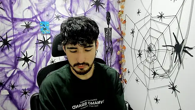 DmitriSanders online show from 12/18/25, 08:26