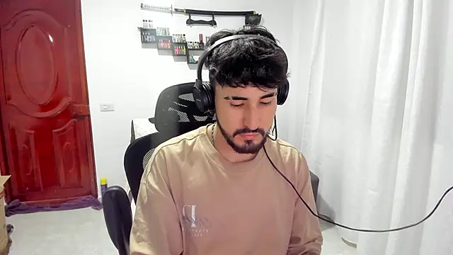 DmitriSanders online show from 04/26/26, 04:32