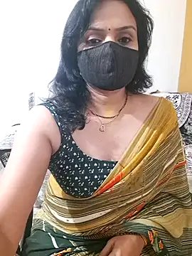 Snapshot of khushikhushi chatting on 12/25/24, 04:43 khushikhushi online show from 12/25/24, 04:43