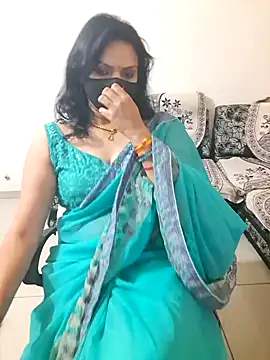 Snapshot of khushikhushi chatting on 12/26/24, 04:58 khushikhushi online show from 12/26/24, 04:58