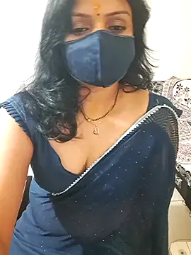 Snapshot of khushikhushi chatting on 02/07/25, 10:19 khushikhushi online show from 02/07/25, 10:19