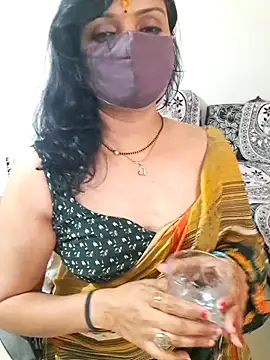 Snapshot of khushikhushi chatting on 03/06/25, 07:47 khushikhushi online show from 03/06/25, 07:47