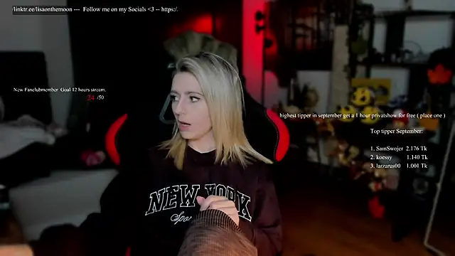 Lisaonthemoon online show from 09/17/25, 06:09