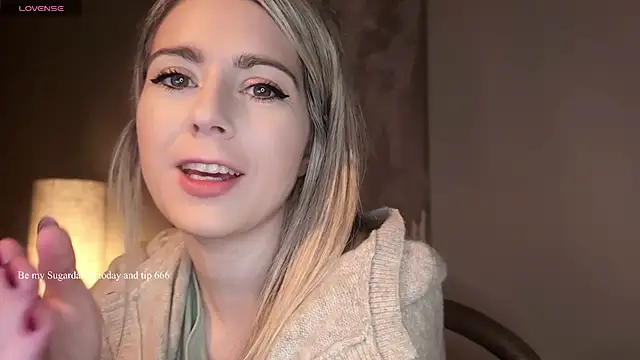 Lisaonthemoon online show from 03/27/26, 07:46