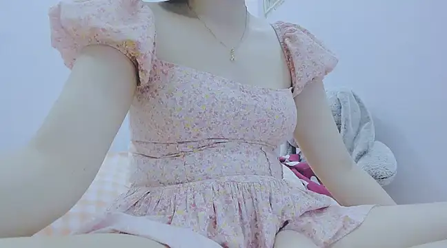 Linh diudang online show from 02/13/25, 02:42