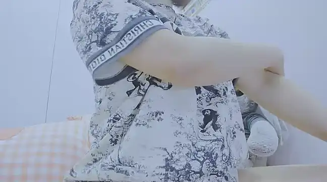 Linh diudang online show from 03/19/25, 01:51