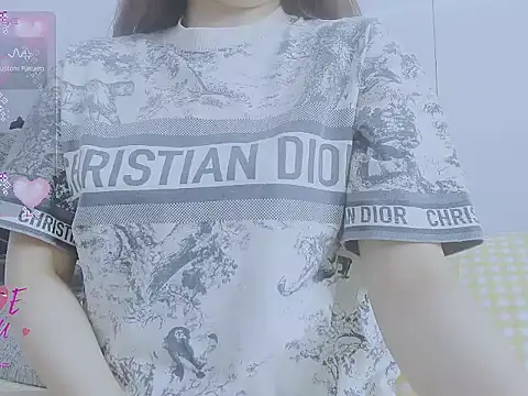 Linh diudang online show from 10/14/25, 02:45