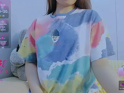 Snapshot of Linh_diudang chatting on 04/19/26, 02:22 Linh diudang online show from 04/19/26, 02:22