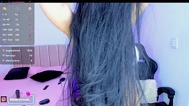 Snapshot of melanyrouse1 chatting on 02/09/25, 10:11 melanyrouse1 online show from 02/09/25, 10:11