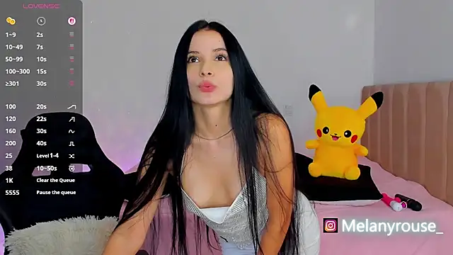 Snapshot of melanyrouse1 chatting on 10/23/25, 08:18 melanyrouse1 online show from 10/23/25, 08:18