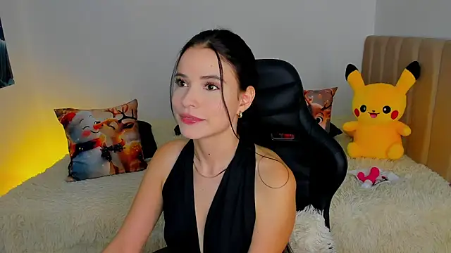 Snapshot of melanyrouse1 chatting on 01/08/26, 08:11 melanyrouse1 online show from 01/08/26, 08:11