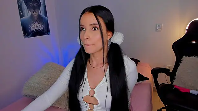 melanyrouse1 online show from 05/31/26, 07:59