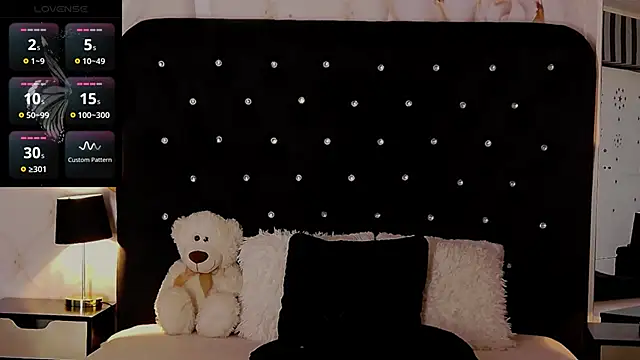 OliviaShaw23 online show from 02/09/25, 06:54