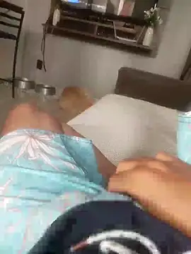 dredre1069 online show from 12/22/25, 06:49