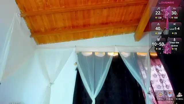 esteveen ortegas  online show from 12/16/25, 04:56